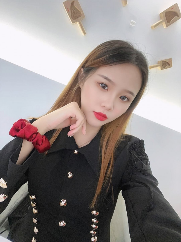 新下海妹子